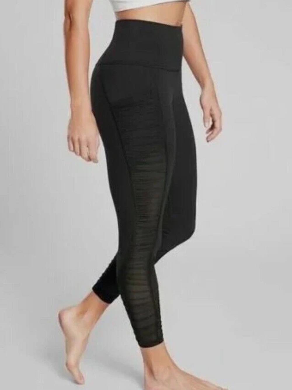 Athleta Mesh Me Up 7/8 Leggings